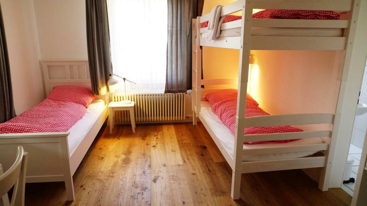 Adventure Guesthouse Interlaken Unterseen Zewnętrze zdjęcie